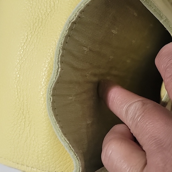 EUC SMALL BODY CROSS BAG adjustable 30-inch long bag strap . - Picture 9 of 9